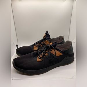OluKai Men’s Black and Brown Sneakers